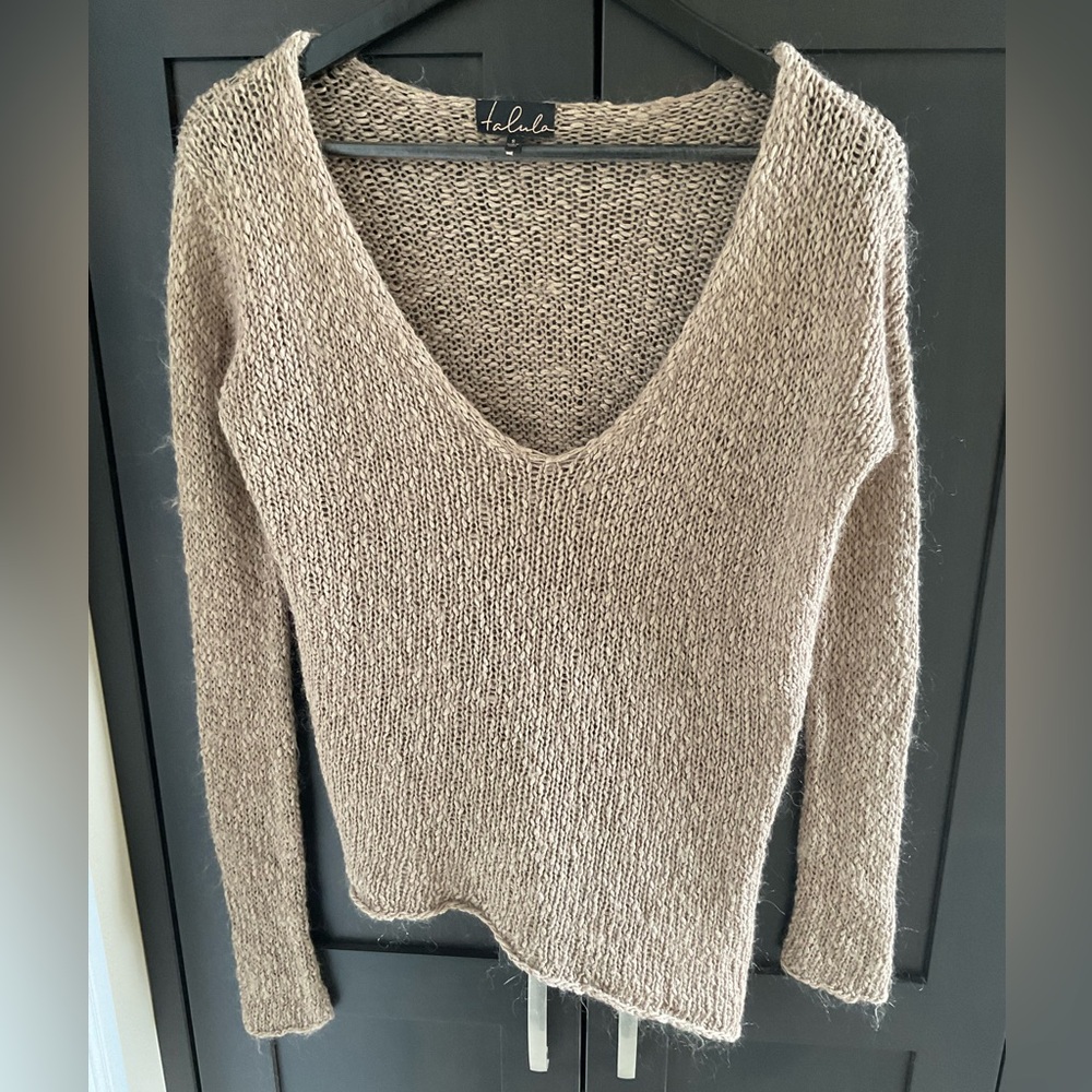 🤎✨ Artizia Talula Women Brown Asymmetrical Wool Blend VNeck Loose Knit Sweater S - Picture 1 of 10